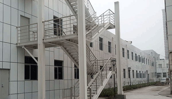 寶潤(rùn)達(dá)外墻保溫一體板